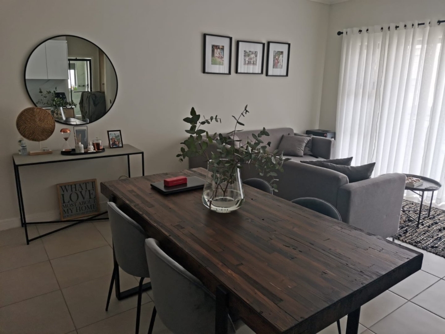 2 Bedroom Property for Sale in Sandown Western Cape